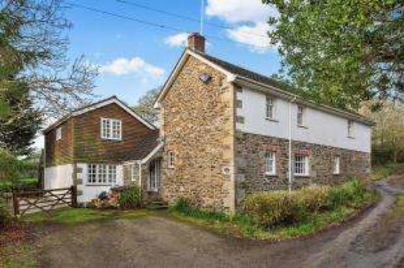 5 Bedroom Detached